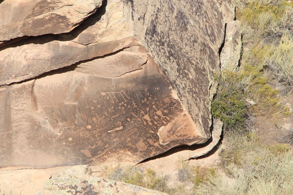 Petroglyphen Newspaper vo de Indianer